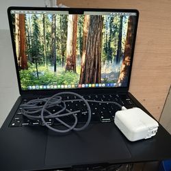 Mac Book Air M2 8Gb
