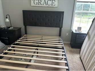 Queen size headboard and bed frame