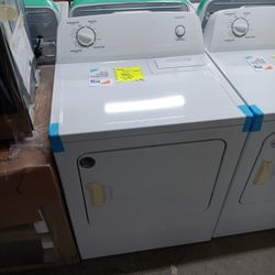 Brand New Washer And Dryer Set. 1 Year Warranty 