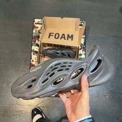 Yeezy Foam Runners 