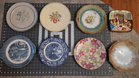 Vintage & Antique Plate & Bowl Collector's Lot (8 Pcs) - Mismatched Decor Ware

Selling a gorgeous, mismatched collection of 8 vintage and antique por