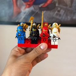(SEND OFFERS) Pilot and ZX Ninja from Ninjago Comes with all OG weapons
