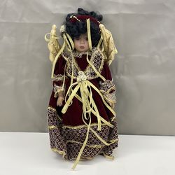 Porcelain Doll item no 292 (Shopgoodwill)