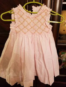 Girl chlotes 6 months