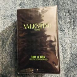 Valentino Born In Roma Extravaganza 