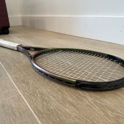 Wilson Blade V8 Tennis Racket 