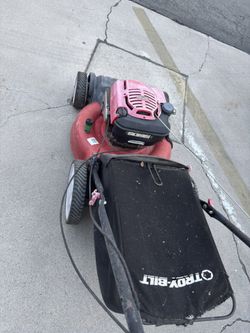 Troy Bilt Push Mower 7.25ex. Perfectly Working Condition Tested Before Buy It. 150$$ Cash