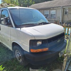 2013 Chevrolet Express 2500