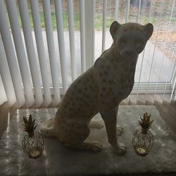 Life Size Cheetah Like New Shape 