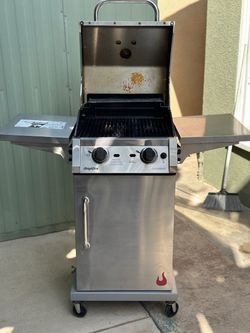 Char-Broil Performance Amplifire 2-Burner Gas Grill + Propane Tank — $135