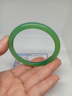 Certified natural green agate thin round bangle size 61-62mm
