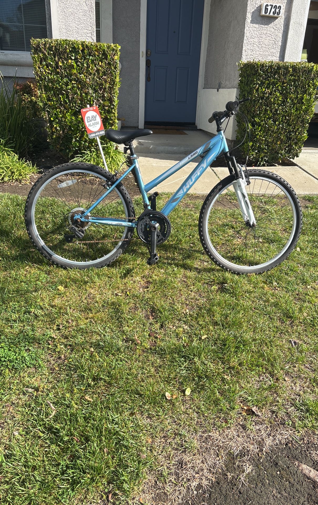 Ladies / Girl Mountain Bike