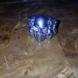 Silver Skulls Ring