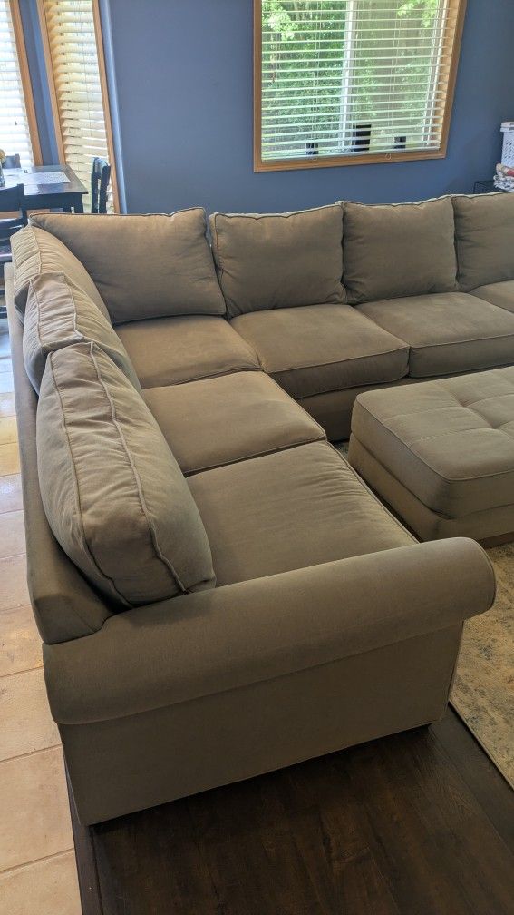 Stanton Sectional Couch
