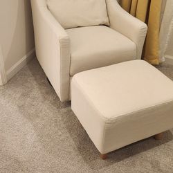 Babyletto Toco Swivel Glider Chair