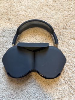 Apple AirPods Max Headphones