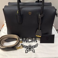 MCM  Grained Calfskin Medium Milla Tote Phantom Grey