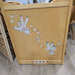 CRAFTING: Old Crib Headboards And Rails