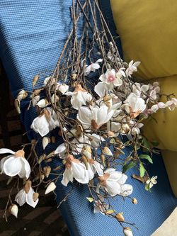 Faux Magnolia Flower Branches Bundle