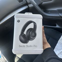 Beats Studio Pro ( NEW ) 