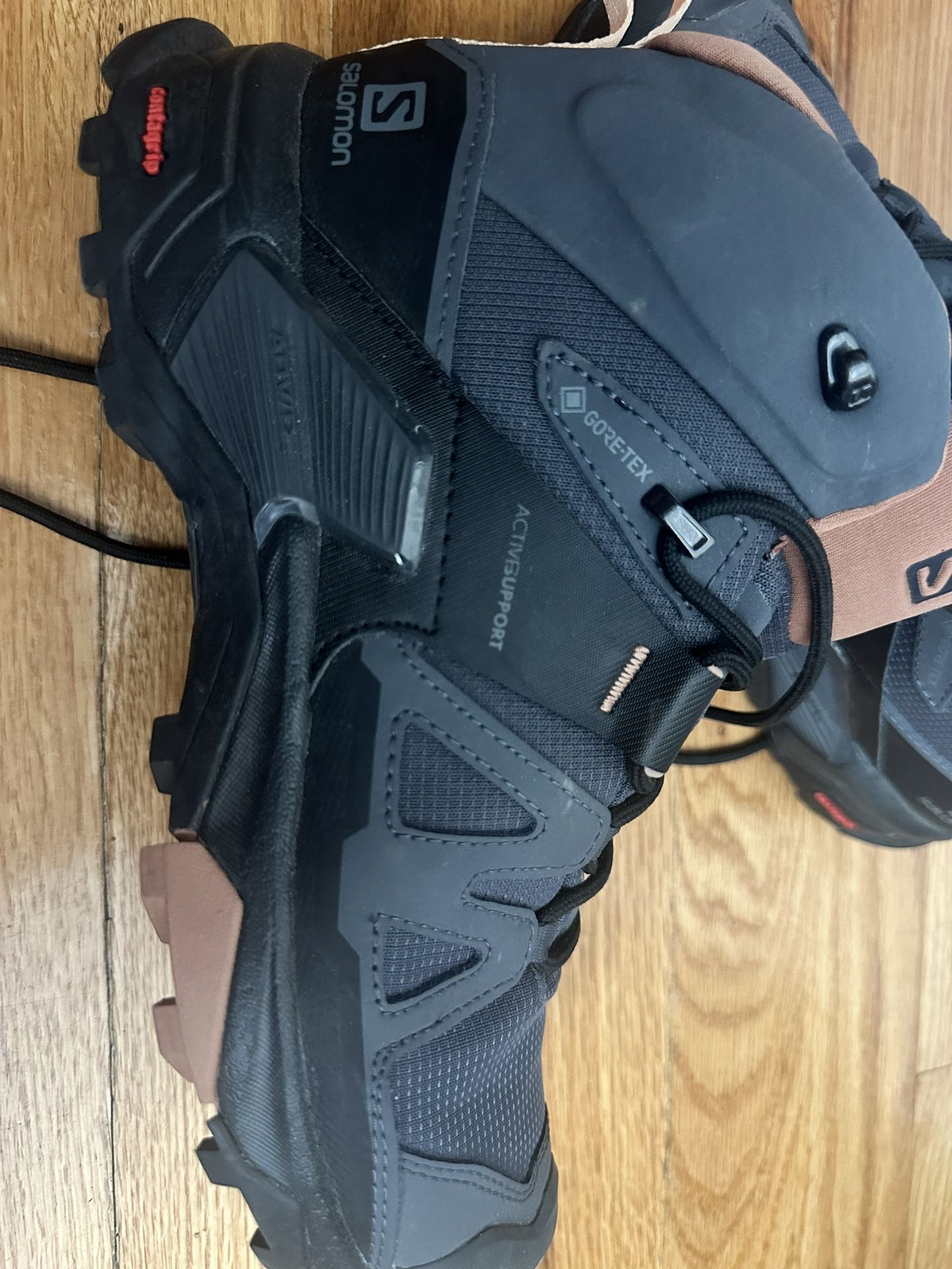 New X Ultra 4 Mid GORE-TEX Hiking Boots - Women's