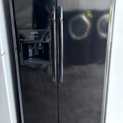 Frigidaire Side By Side Fridge