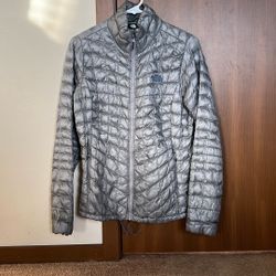 Women’s The North Face Jacket - Small