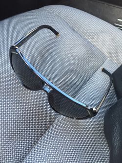 DC sunglasses