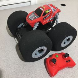 Nice Toy Car That Flips With Remote