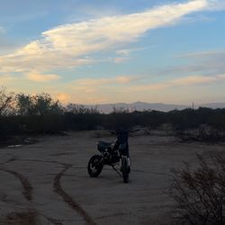 Dirt Bike 