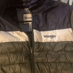 Wrangler Puff Jacket Size XL