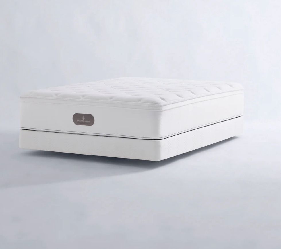 Four seasons Signature Plush Mattress - New In Plastic