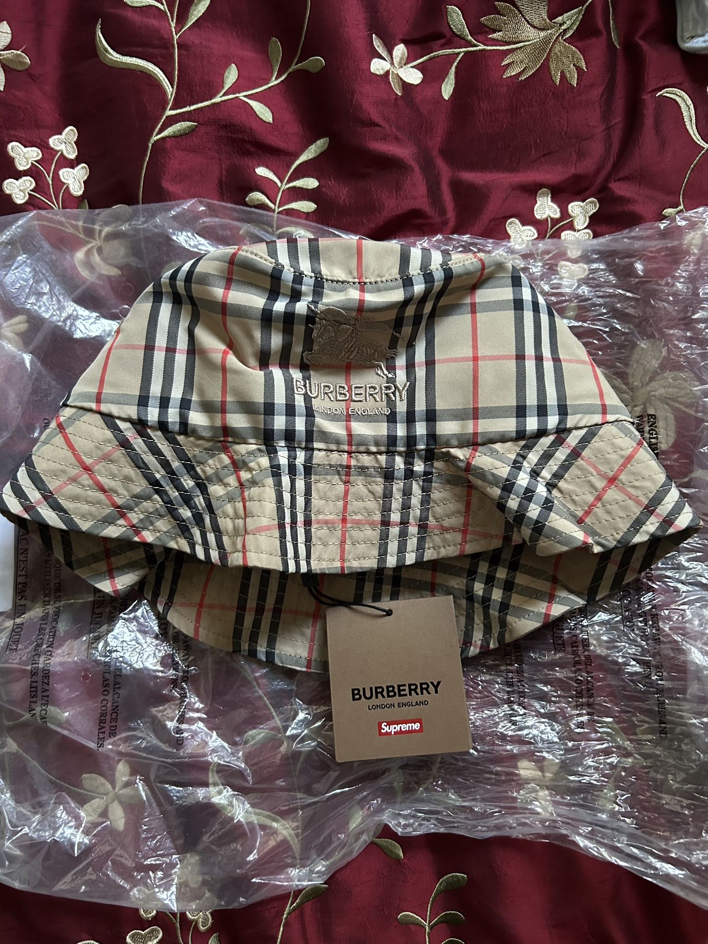 Supreme Burberry Crusher