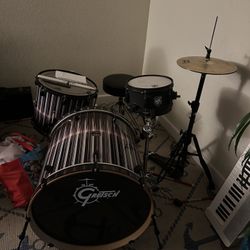 Drum set 