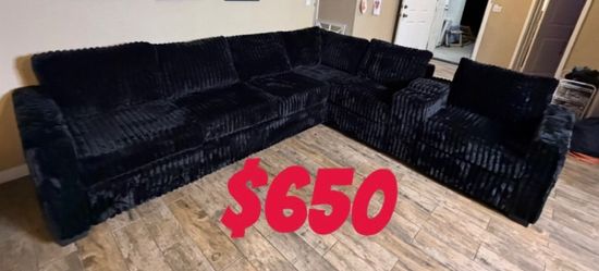Black  Sectional Sofa with cup holder