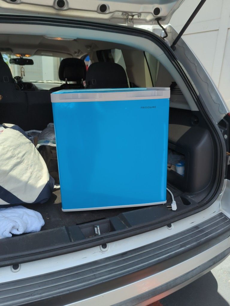 Free 1.6 Cu. Ft. Mini Fridge