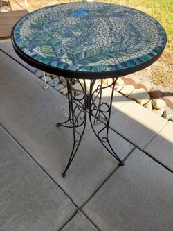 Metal table