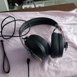 Sennheiser Momentum 2.0 Headphones