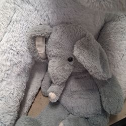 Big stuffed Elephant