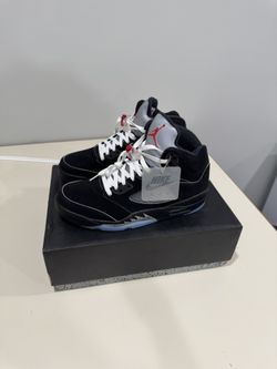 Jordan 5 black metallic reimagined