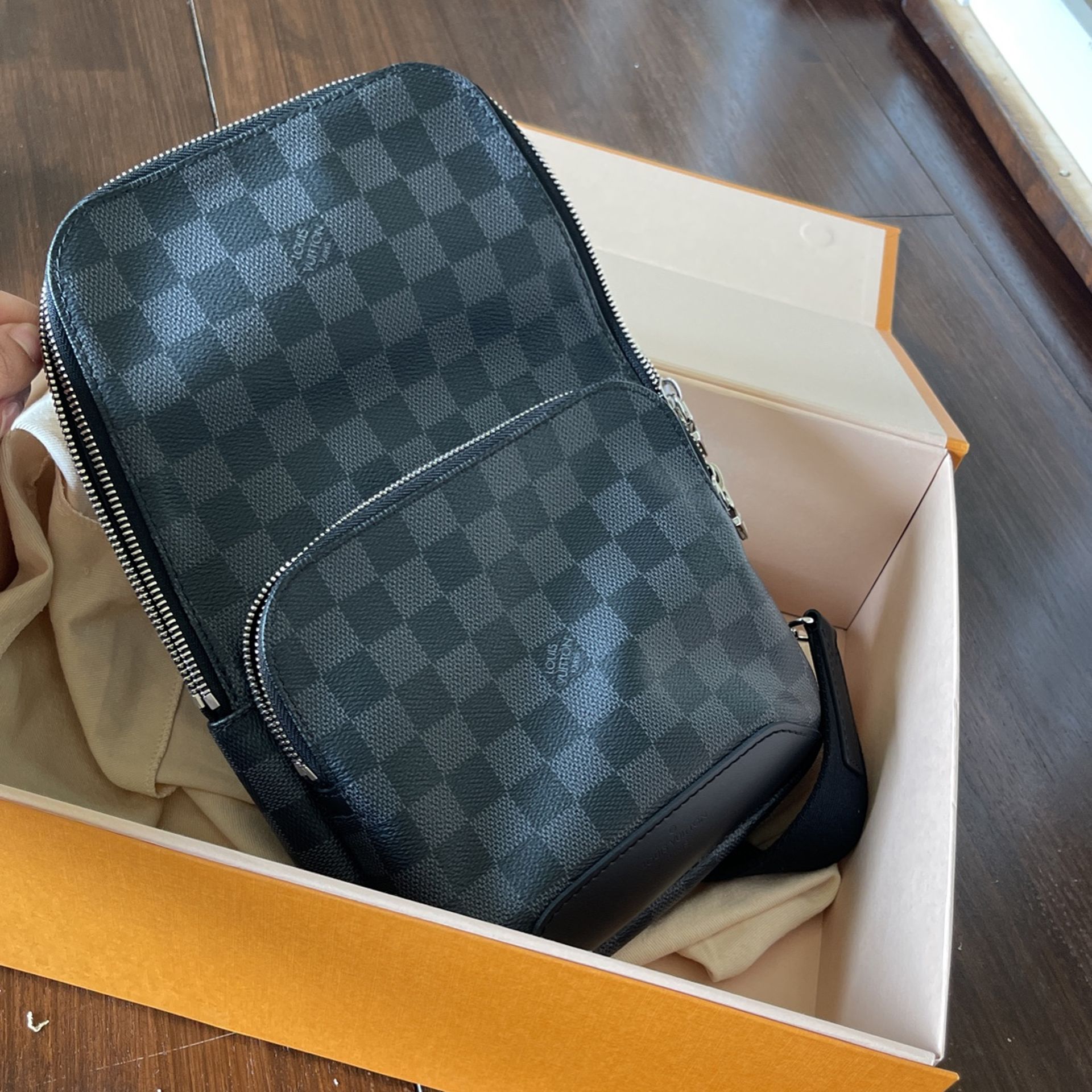 Authentic Louis Vuitton Cerises Bucket With Pouch for Sale in Beverly  Hills, CA - OfferUp