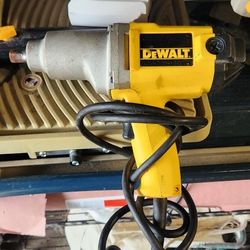 Dewalt 1/2" Impact Gun