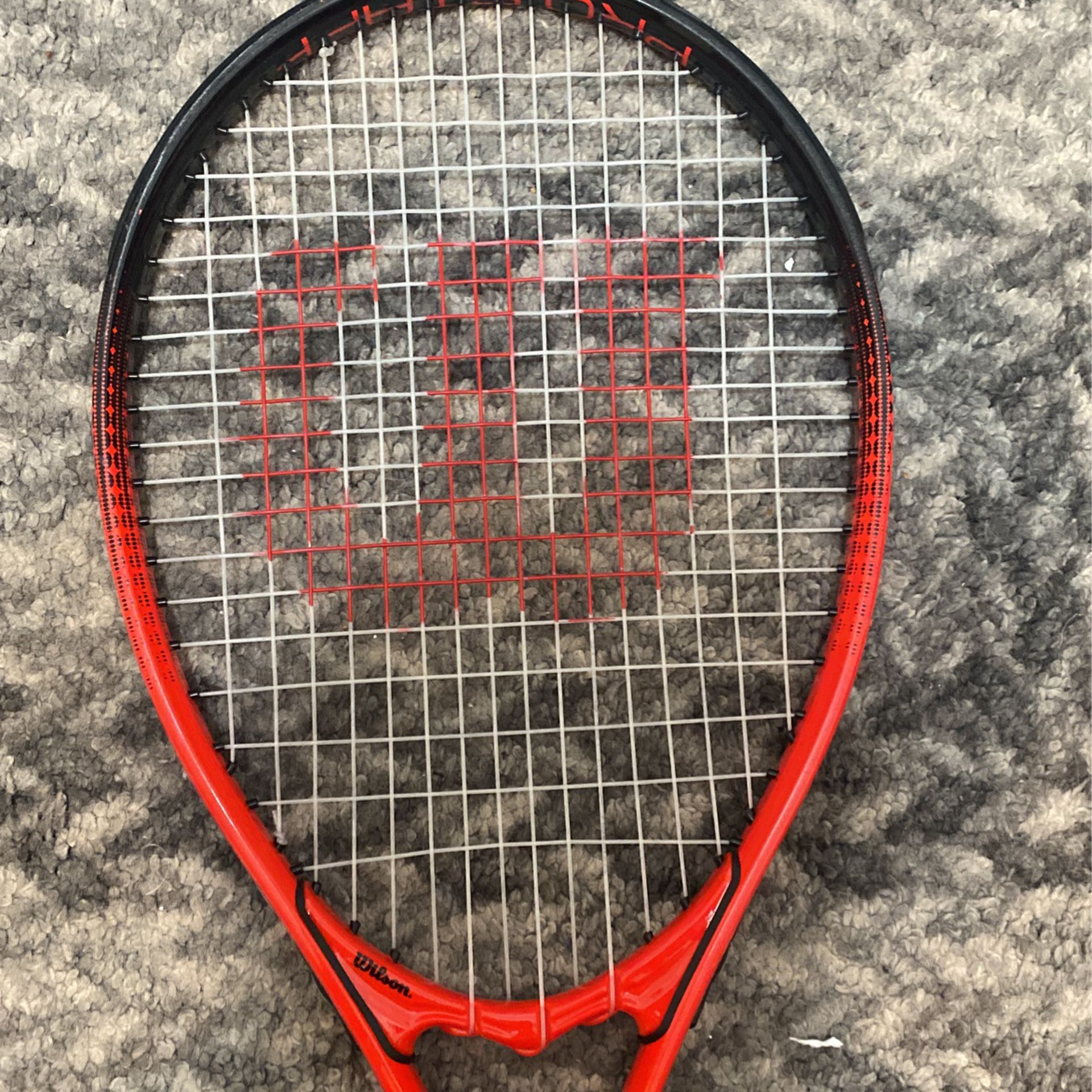 clash 100L V2 tennis racket wilson 