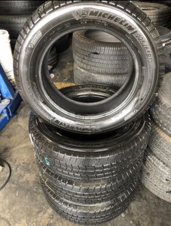 MICHELLIN DEFENDER LTX 225/65/17