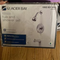 Glacier Bay Tub And Shower Set 
