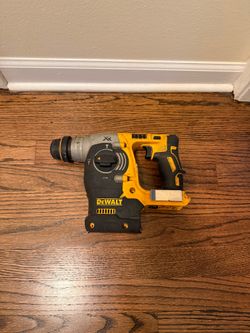 20V MAX XR Cordless Brushless 1 in. SDS Plus L-Shape Rotary Hammer (Tool Only)