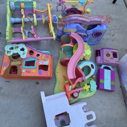 Huge Collectable Littlest Pet shop Collection
