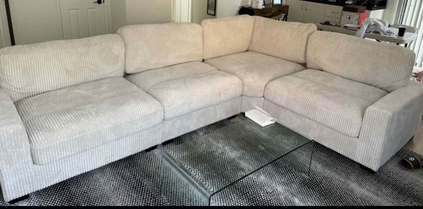 New 127x90 Corduroy Sectional Couch / Free Delivery 