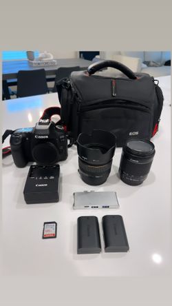 Canon 80D Bundle