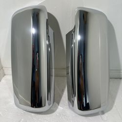 Peterbilt 567/579/587 Mirror covers chrome